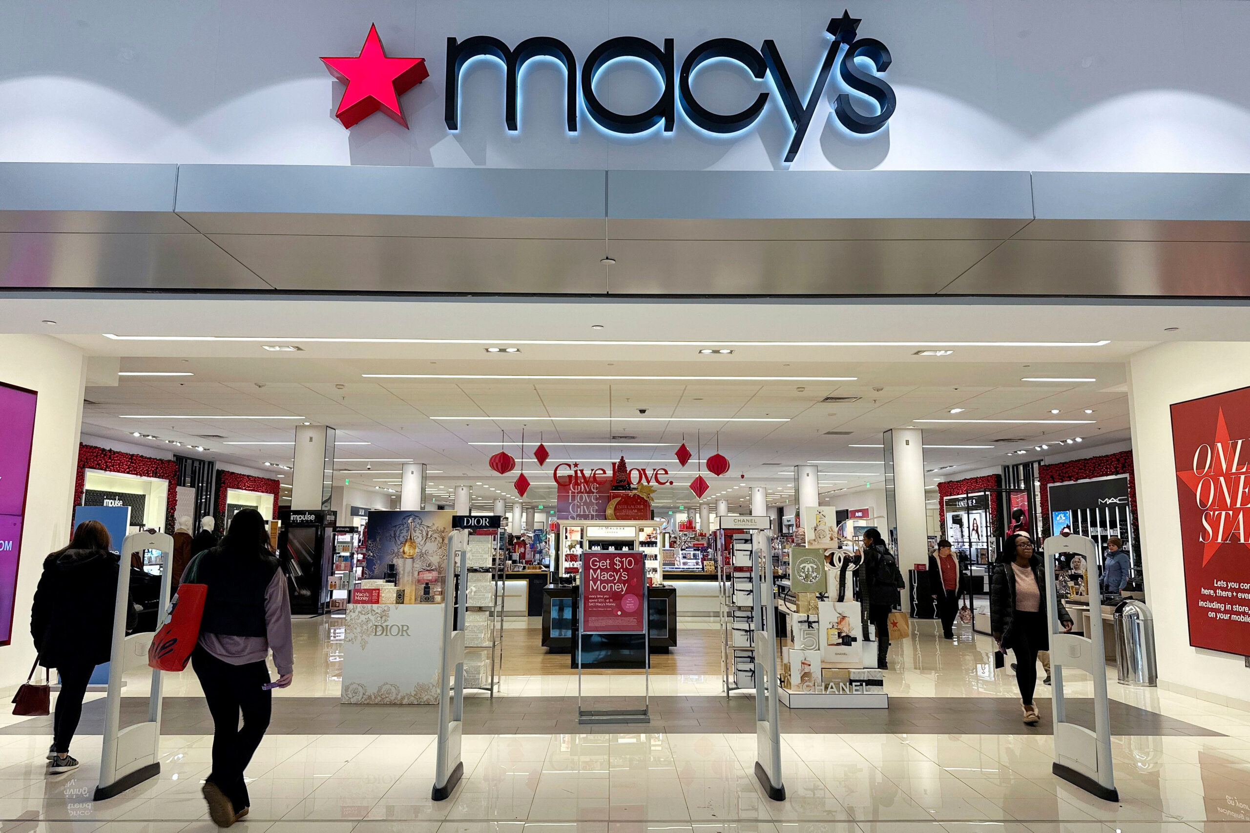 Macy&amp;#039;S To Close 150 Stores Over 3 Years As Sales Slip throughout Macy&amp;#039;S W2 For Former Employees